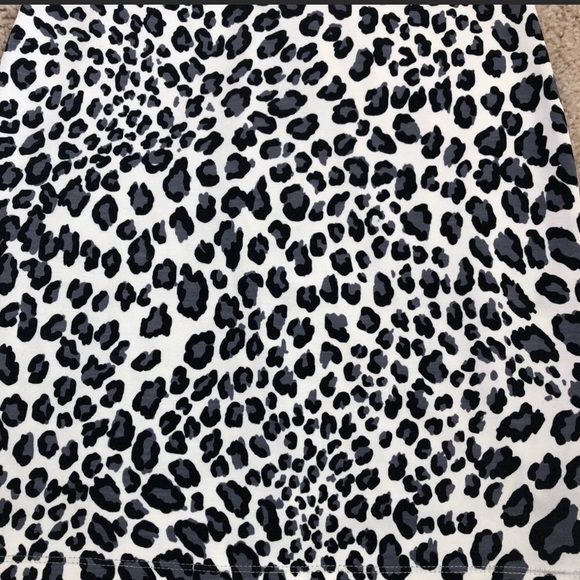 FOREVER 21 grey cheetah dress size small - Picture 5 of 8